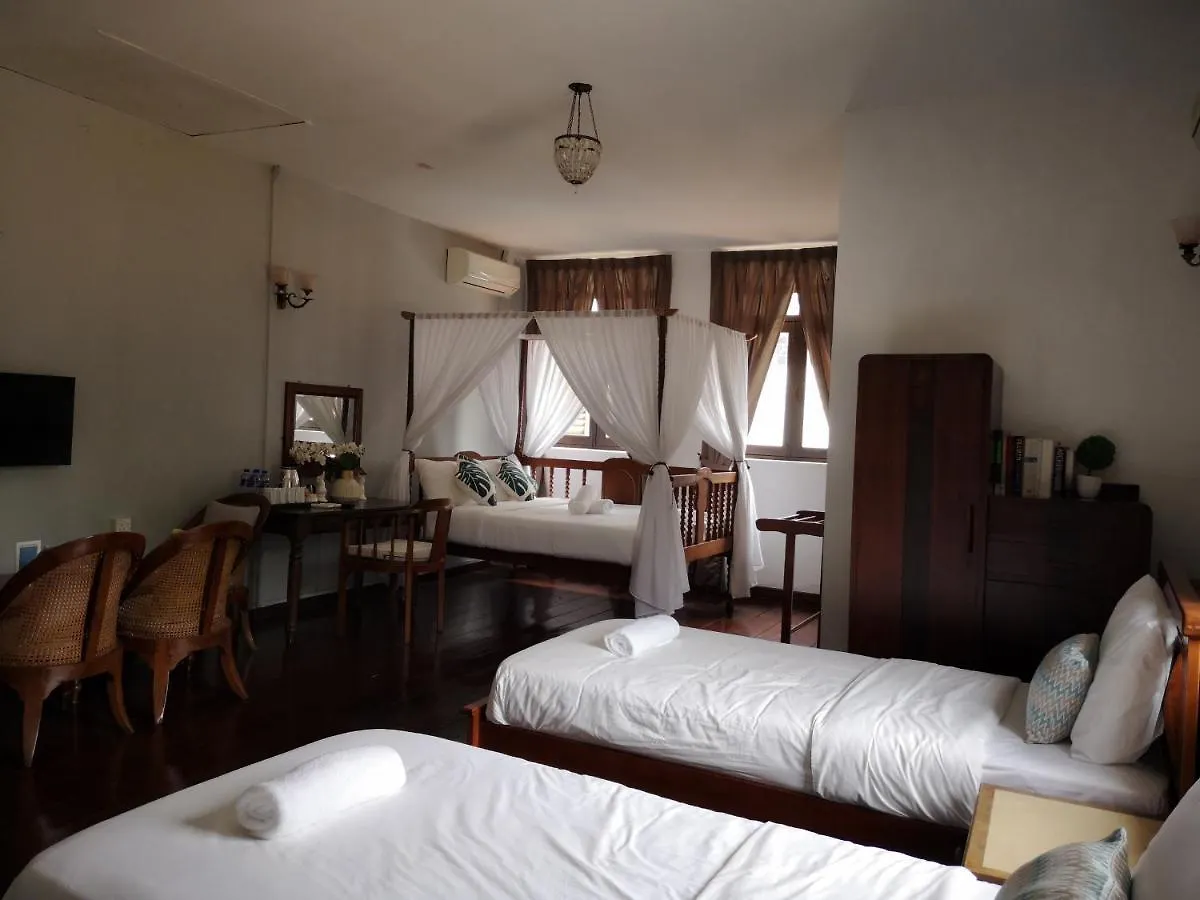 Heeren House By Redtarbus Hotel Malacca Malaysia
